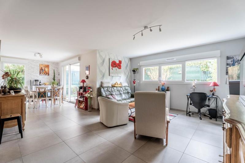 Appartement - 77 m² - 3 pièces