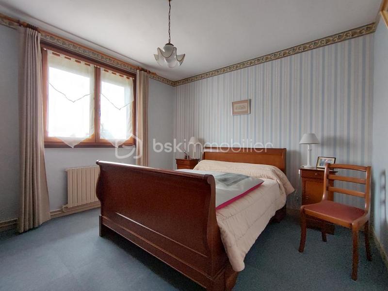 Maison - 135 m² - 6 pièces