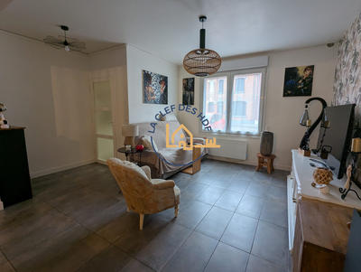 Maison - 105 m² - 4 pièces