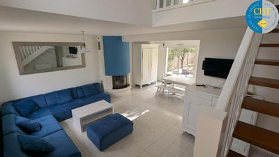 Maison - 95 m² - 5 pièces