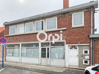 Maison - 200 m² - 6 pièces