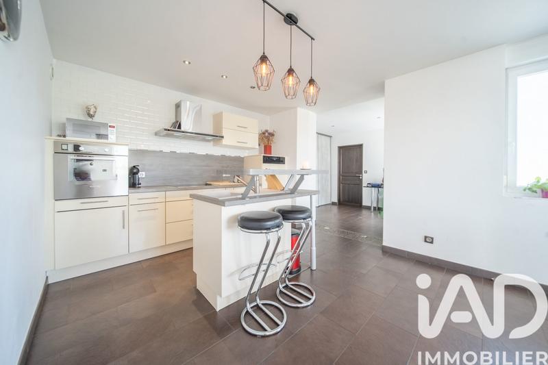 Maison - 104 m² - 5 pièces