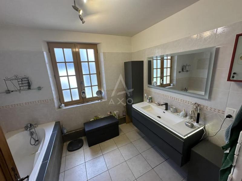 Maison - 154 m² - 5 pièces