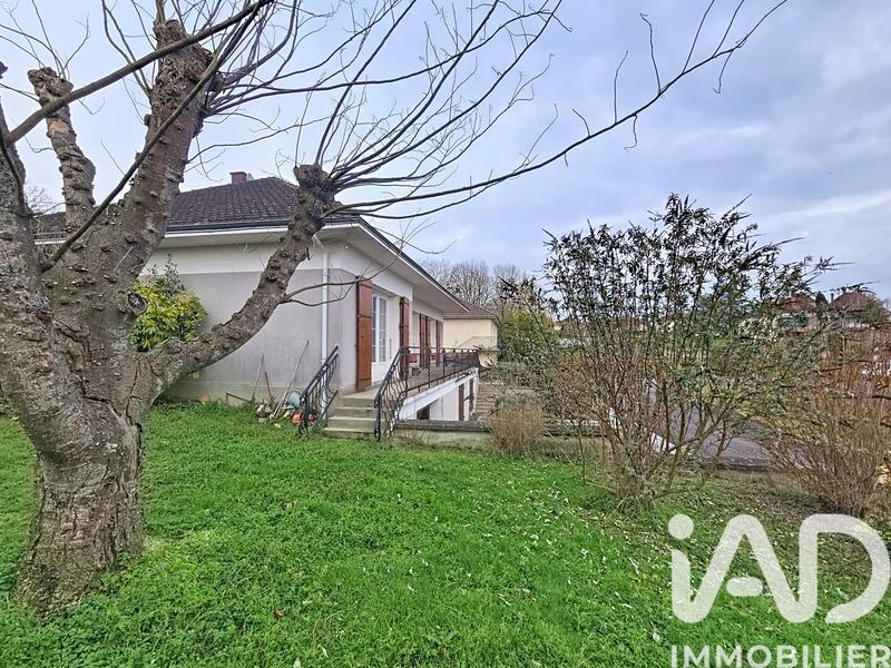 Maison - 104 m² - 5 pièces
