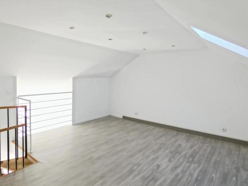 Appartement - 110 m² - 5 pièces