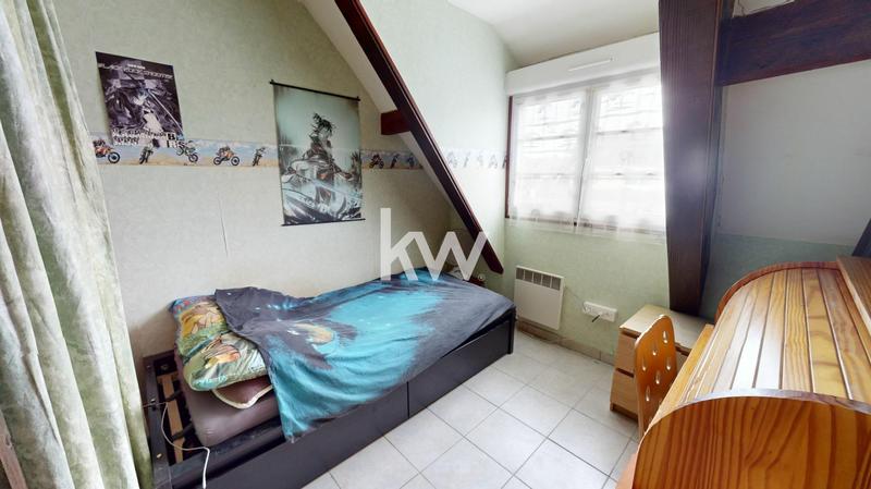 Maison - 120 m² - 8 pièces