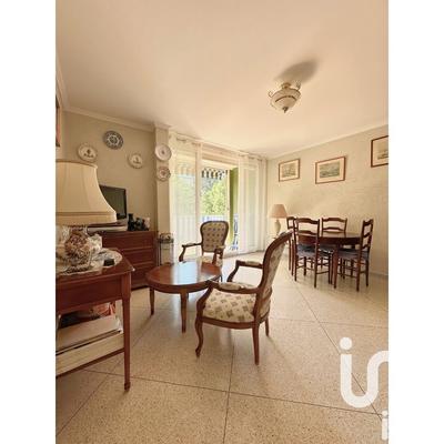 Appartement - 60 m² - 3 pièces