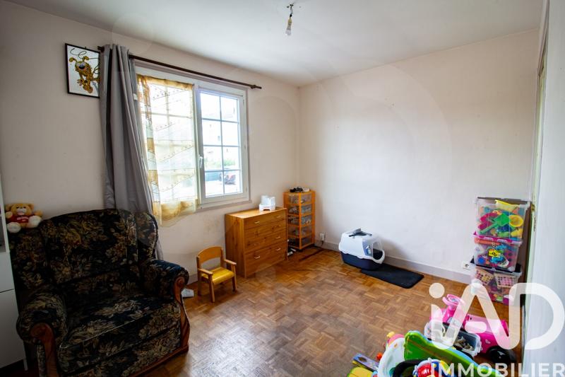 Maison - 135 m² - 9 pièces