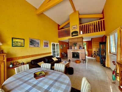 Villa - 151 m² - 4 pièces