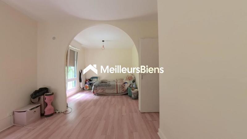 Appartement - 103 m² - 6 pièces