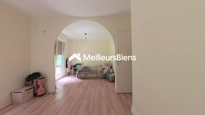 Appartement - 103 m² - 6 pièces