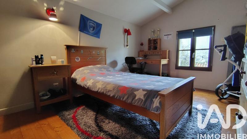 Maison - 170 m² - 9 pièces