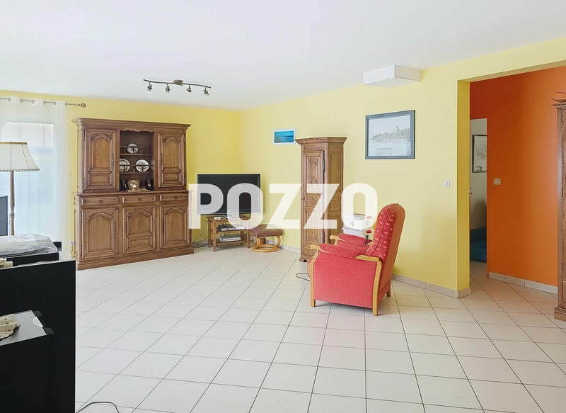 Maison - 137 m² - 6 pièces