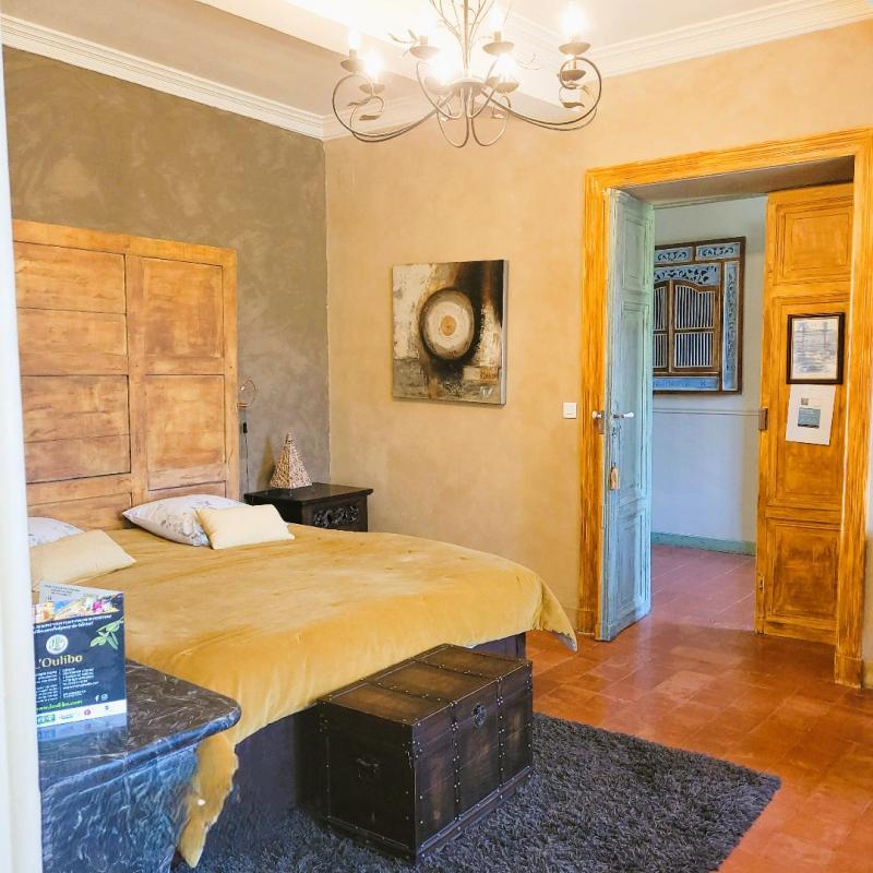 Demeure - 480 m² - 12 pièces