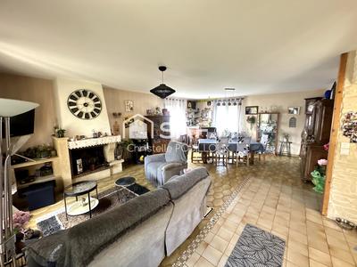 Maison - 155 m² - 5 pièces