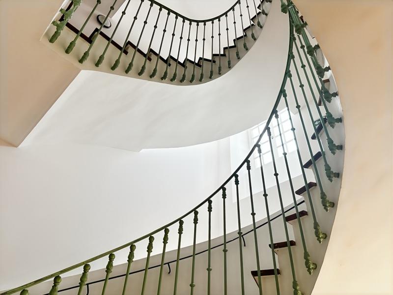 Château - 1 540 m² - 32 pièces