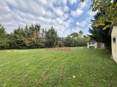 Mas - 285 m² - 11 pièces