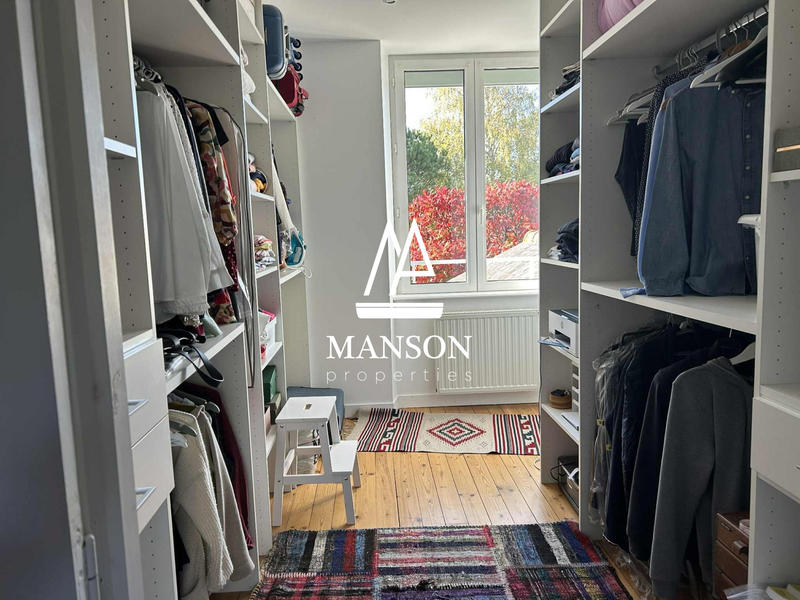 Maison - 138 m² - 6 pièces