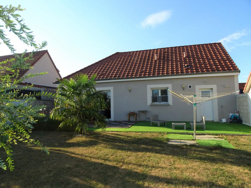 Maison - 105 m² - 5 pièces