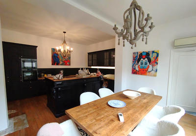 Appartement - 132 m² - 4 pièces