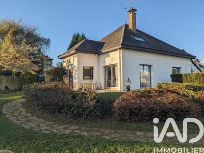 Maison - 192 m² - 8 pièces