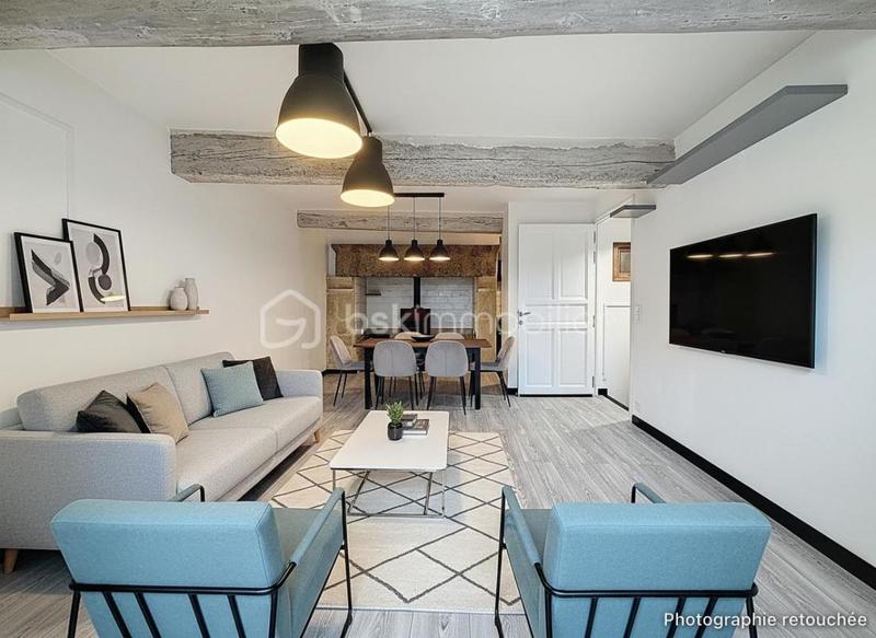 Maison de village - 90 m² - 4 pièces