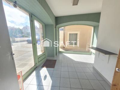 Local commercial - 42 m² - 3 pièces