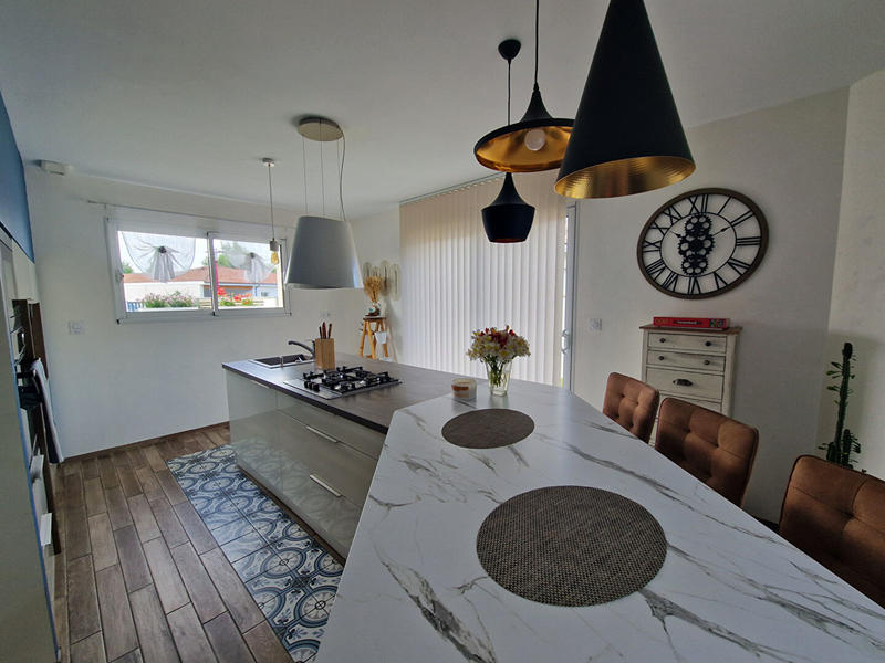 Maison - 104 m² - 3 pièces