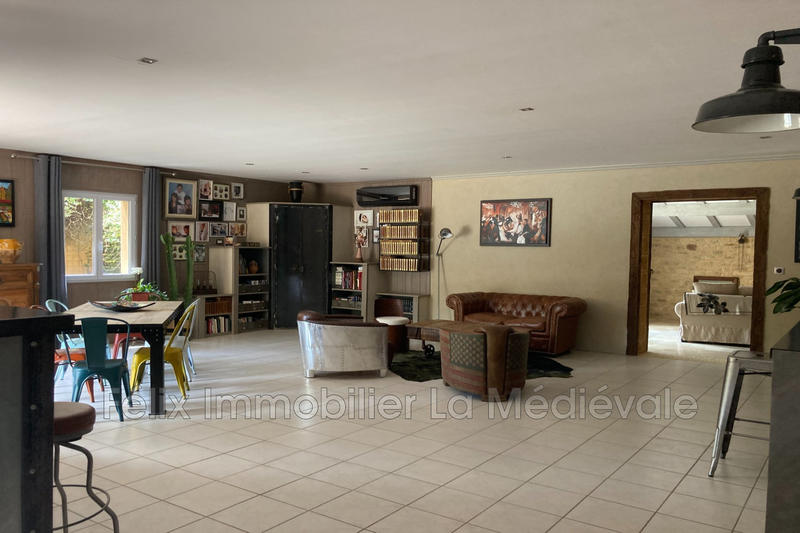 Maison contemporaine - 184 m² - 5 pièces