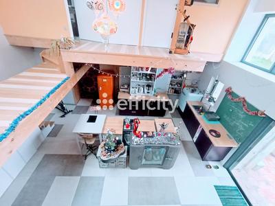 Maison - 156 m² - 8 pièces