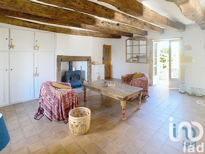 Maison - 180 m² - 5 pièces