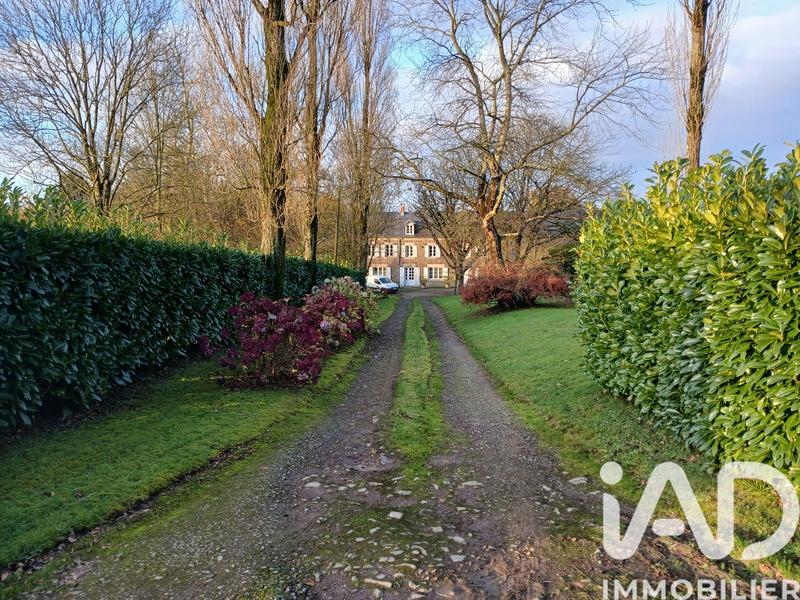 Maison - 212 m² - 11 pièces