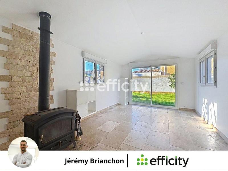 Pavillon - 160 m² - 6 pièces