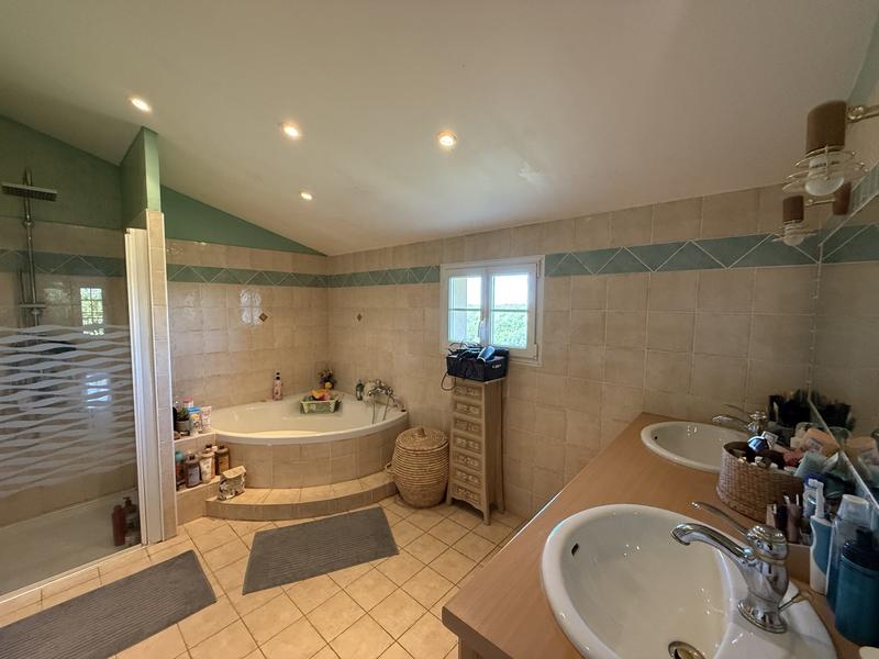 Maison ancienne - 161 m² - 6 pièces