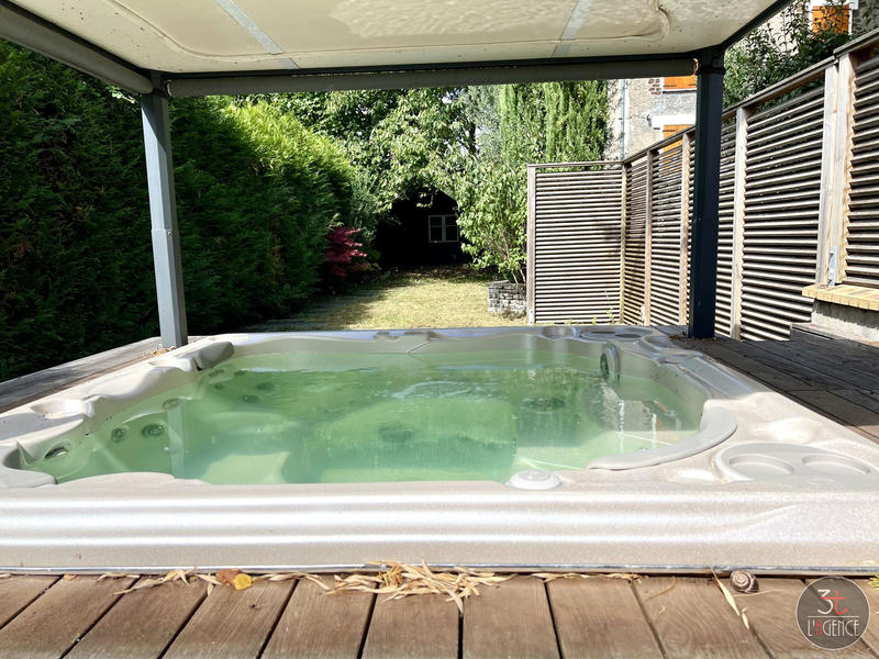 Villa - 154 m² - 7 pièces