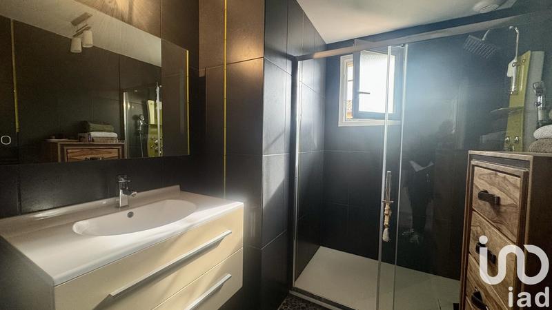 Maison - 103 m² - 4 pièces