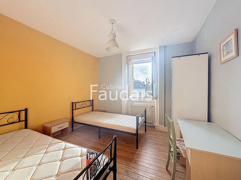 Maison - 85 m² - 5 pièces