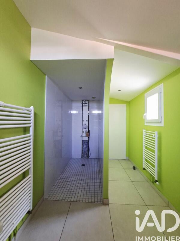 Maison - 103 m² - 5 pièces