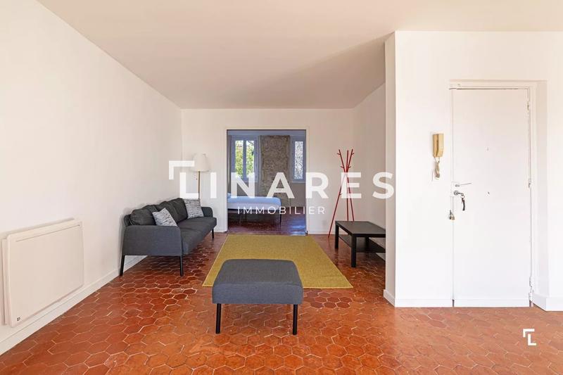 Appartement - 60 m² - 2 pièces