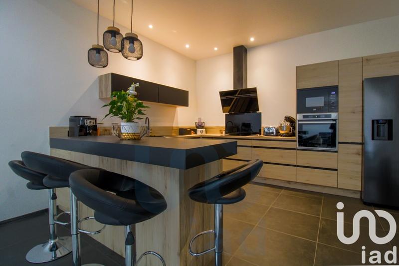 Maison de ville - 225 m² - 8 pièces