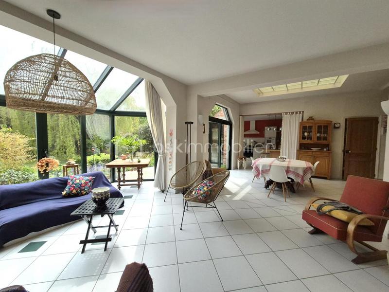 Maison - 365 m² - 10 pièces