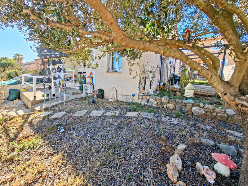 Villa - 90 m² - 4 pièces