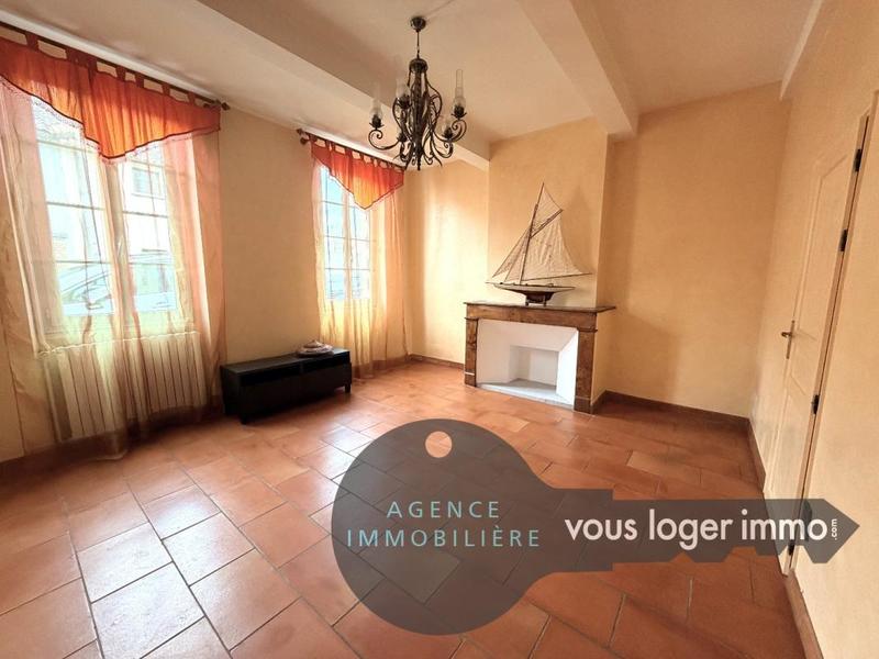 Maison - 214 m² - 7 pièces