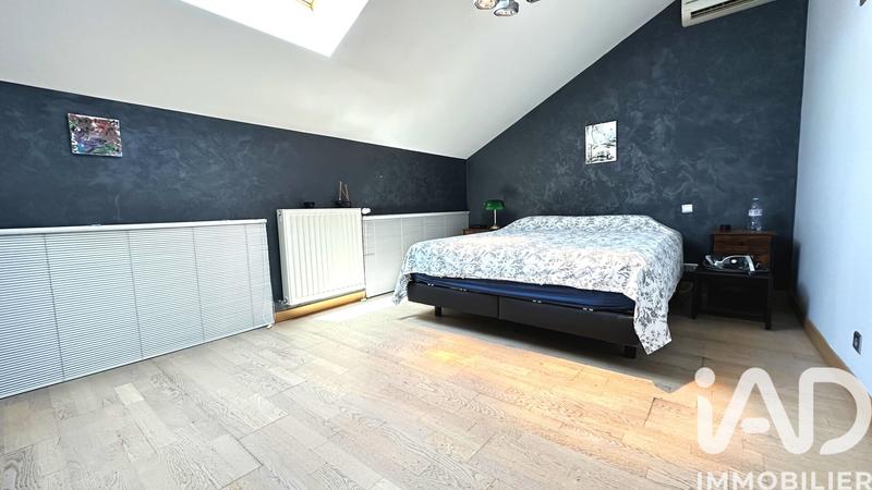 Maison - 184 m² - 11 pièces