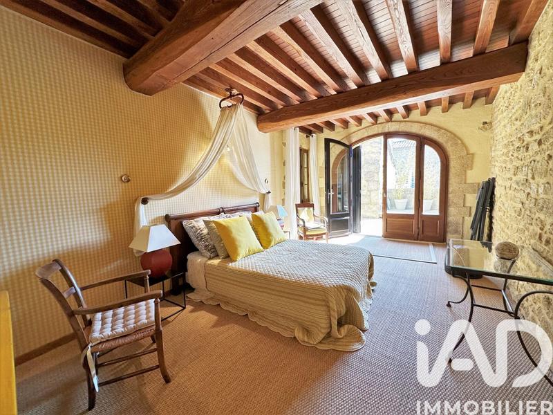 Maison - 184 m² - 5 pièces