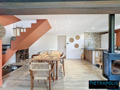 Maison - 109 m² - 4 pièces