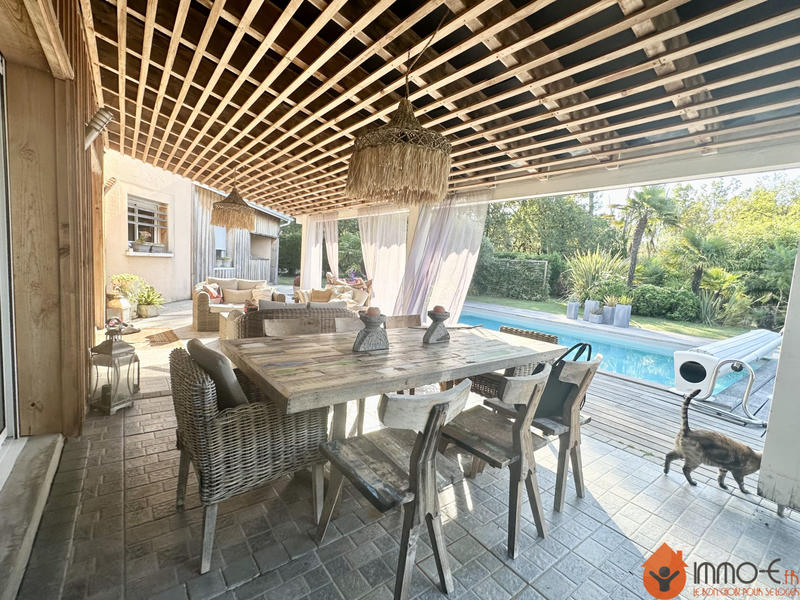 Maison - 188 m² - 5 pièces