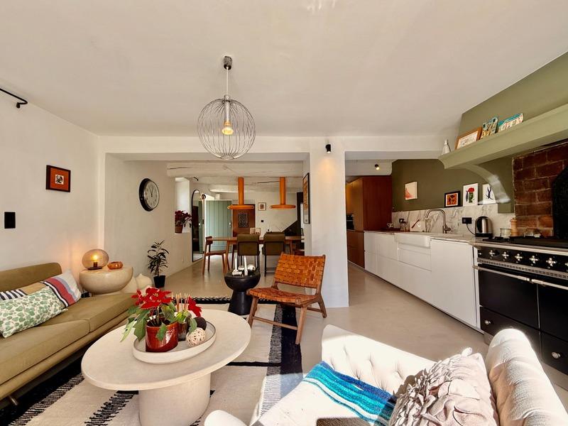 Mas - 180 m² - 6 pièces