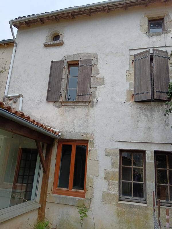 Maison - 150 m² - 7 pièces