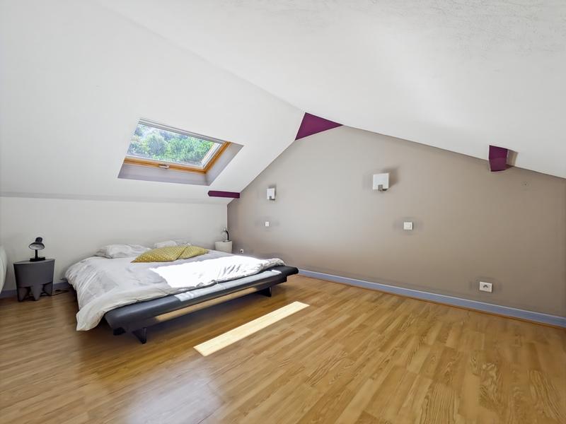 Maison - 160 m² - 7 pièces